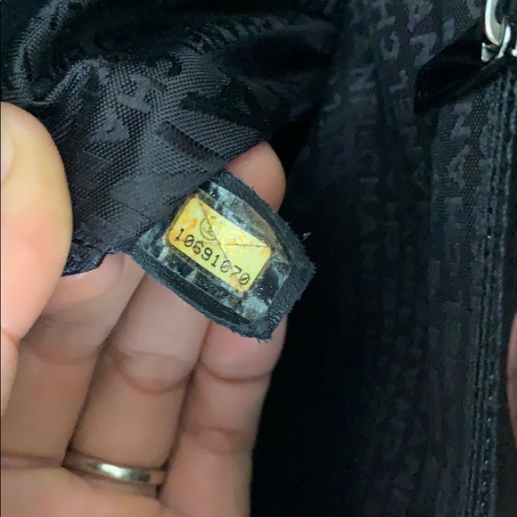πCloset closing! Authentic Chanel reissues handbag, great for working bag - Picture 5 of 13